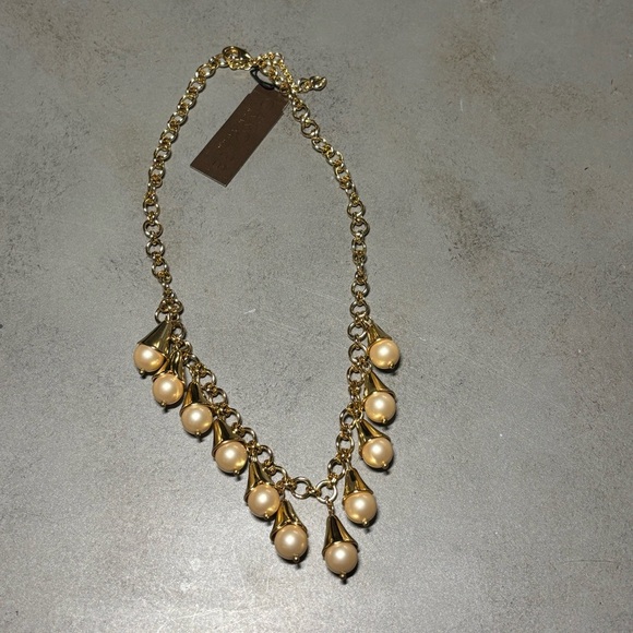 Carolee Gold & Pearl Cascading Necklace , Length 18.5” - Picture 1 of 7